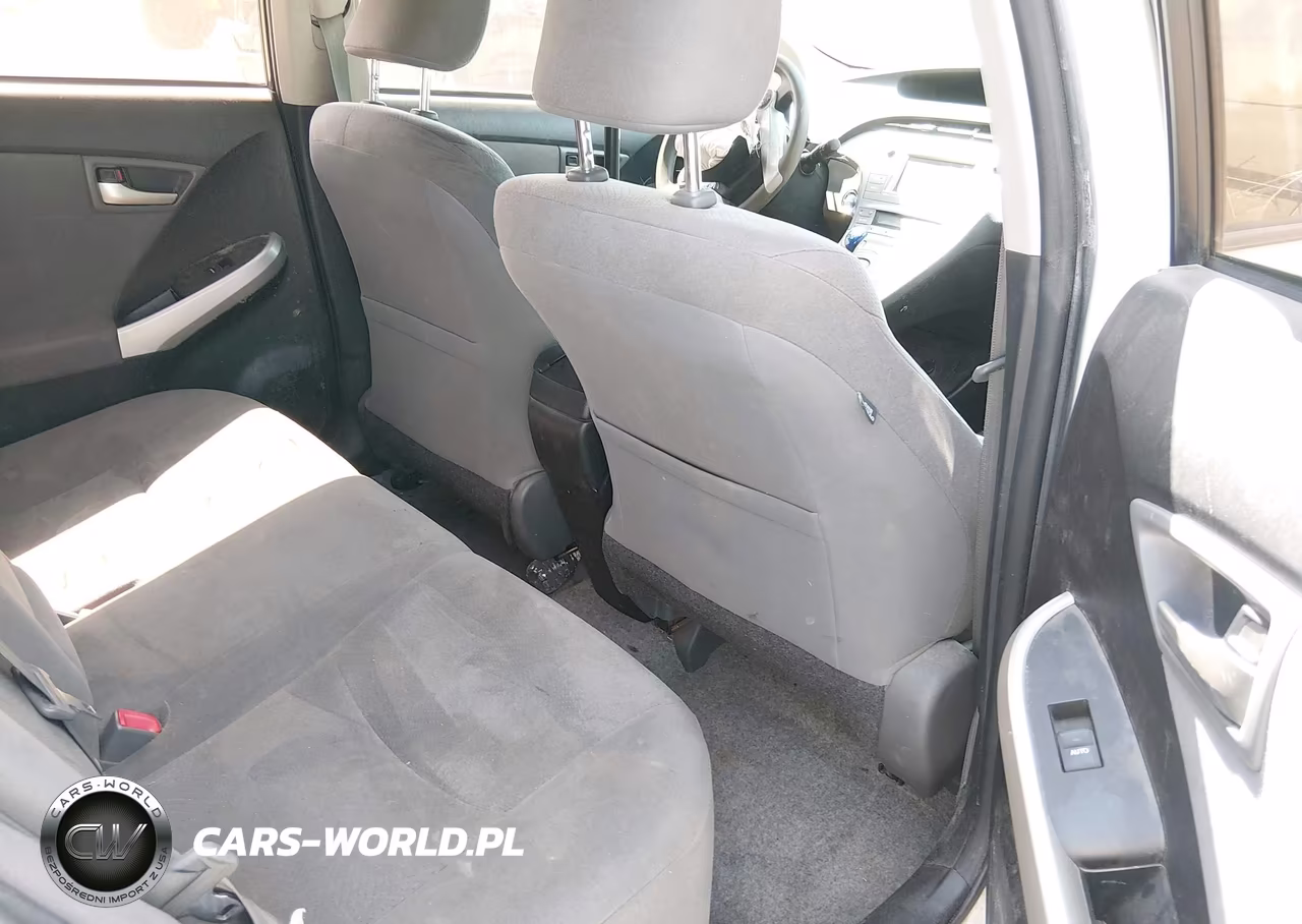 2015 Toyota Prius Three VIN:JTDKN3DU0F1895078 - 8