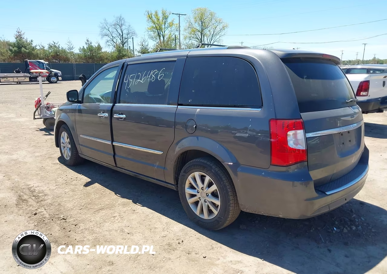 2016 Chrysler Town & Country Limited Platinum VIN:2C4RC1GG3GR189248 - 3