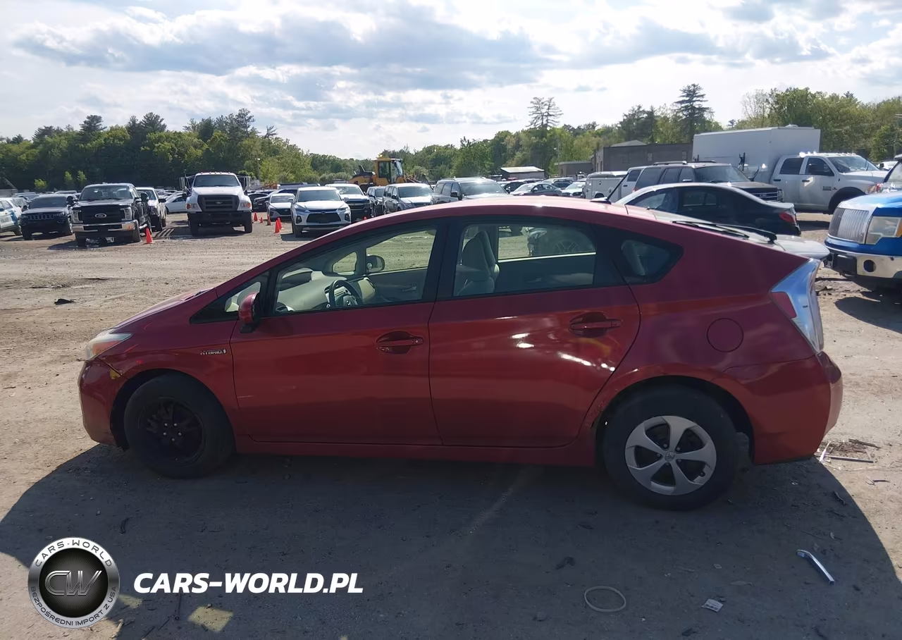 2013 Toyota Prius Three VIN:JTDKN3DUXD1731544 - 15