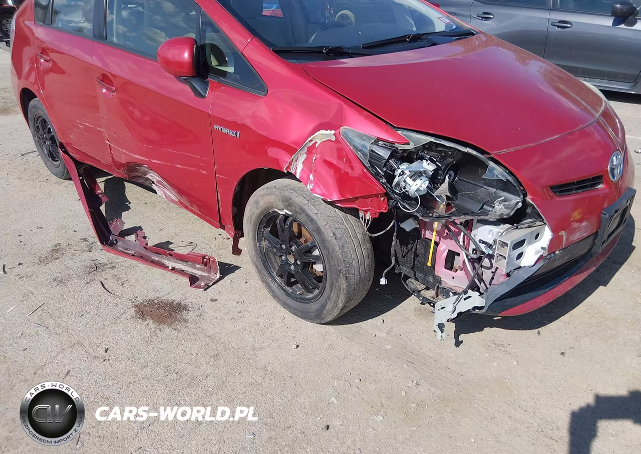 2013 Toyota Prius Three VIN:JTDKN3DUXD1731544 - 6