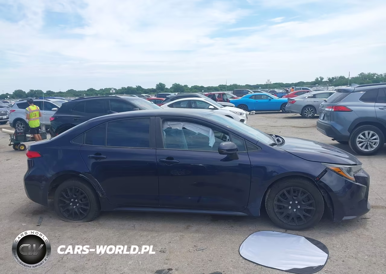 2021 Toyota Corolla Le VIN:5YFEPMAE3MP183439 - 13