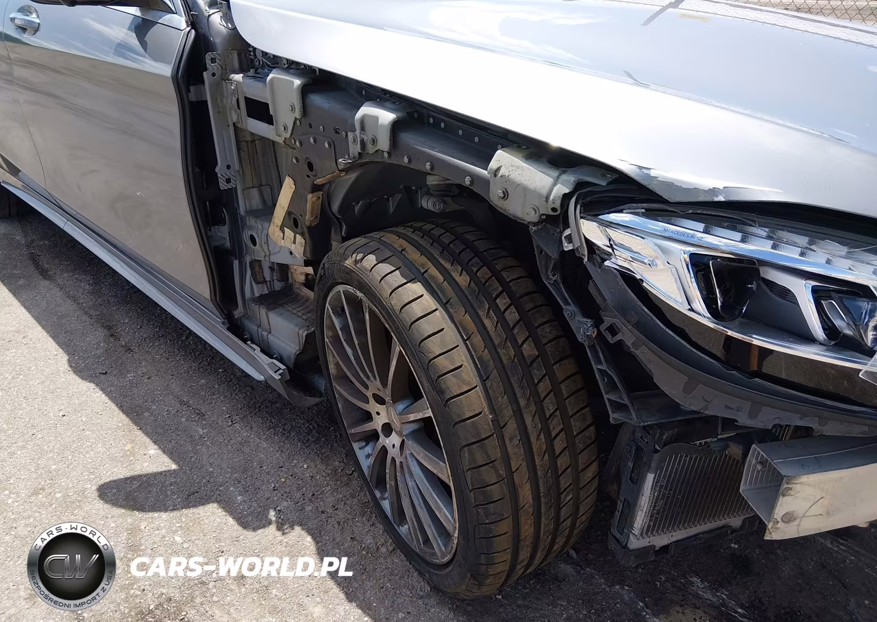 2015 Mercedes-Benz S 550 VIN:WDDUG8CB5FA132706 - 18