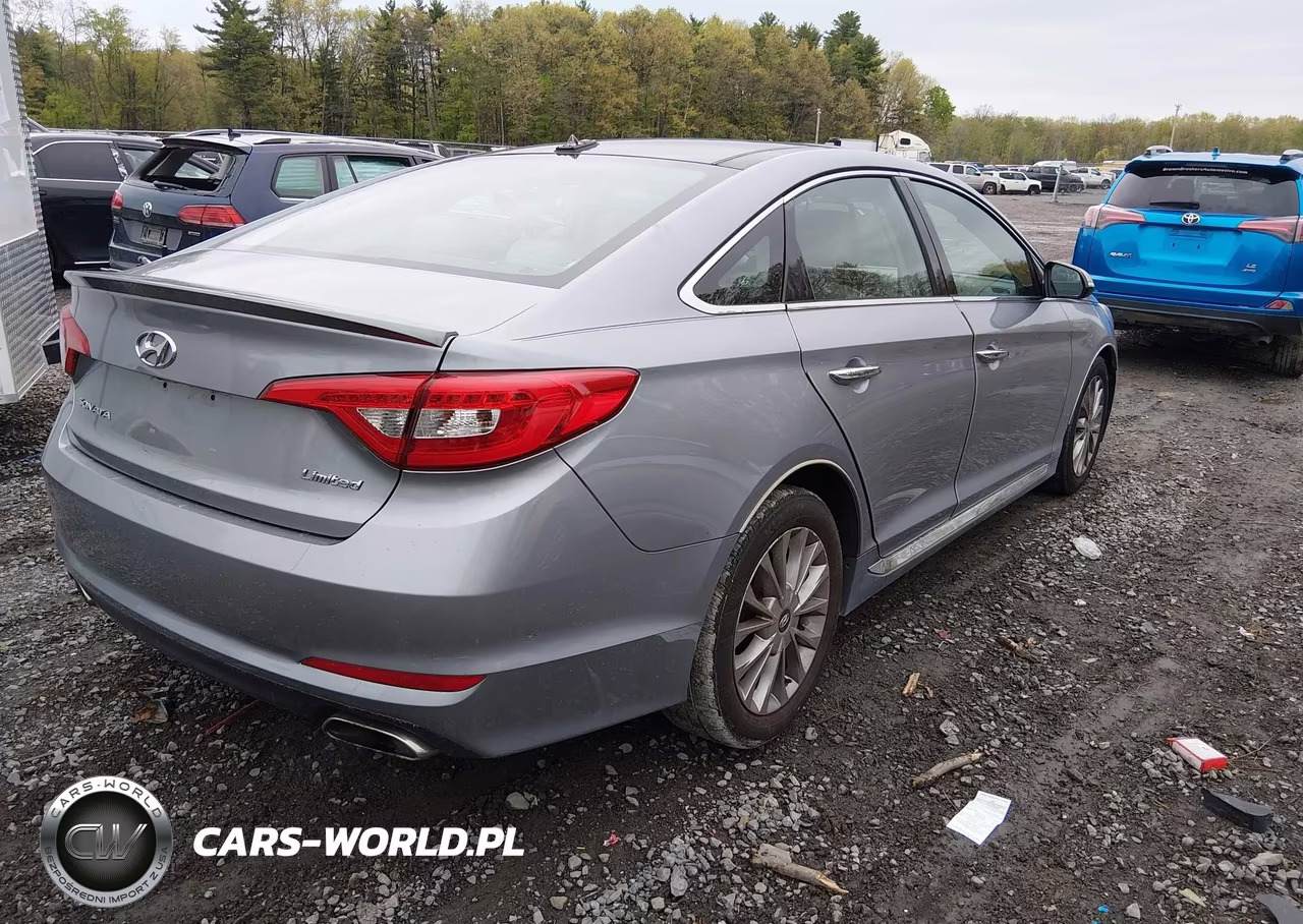2015 Hyundai Sonata Limited VIN:5NPE34AF7FH231481 - 4
