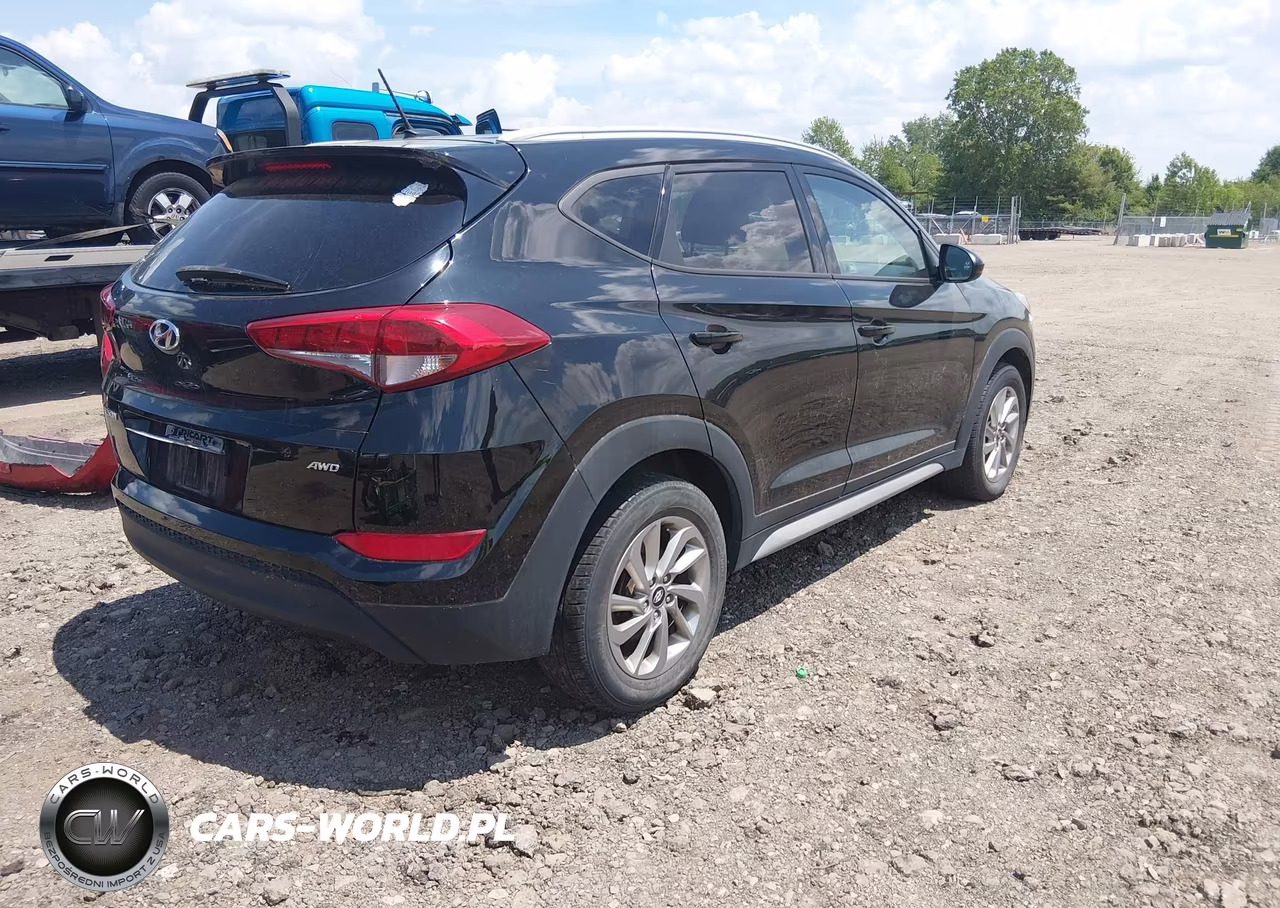 2017 Hyundai Tucson Se VIN:KM8J3CA44HU419595 - 4