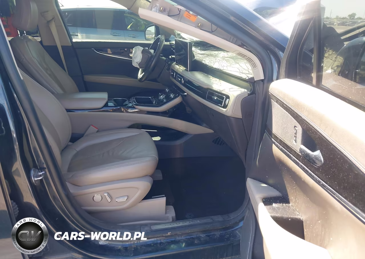 2021 Lincoln Nautilus Standard VIN:2LMPJ6J9XMBL03139 - 5