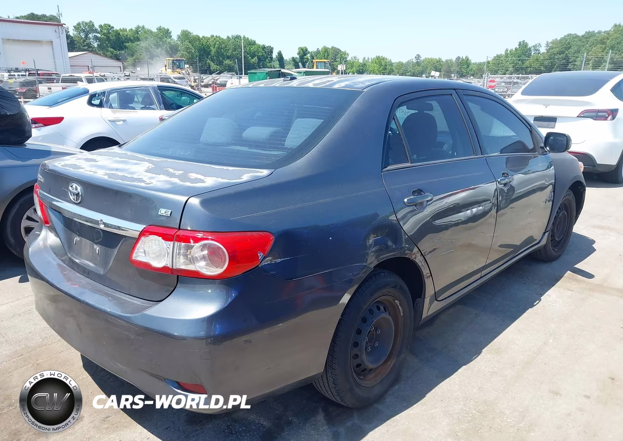 2011 Toyota Corolla Le VIN:2T1BU4EE7BC686068 - 4