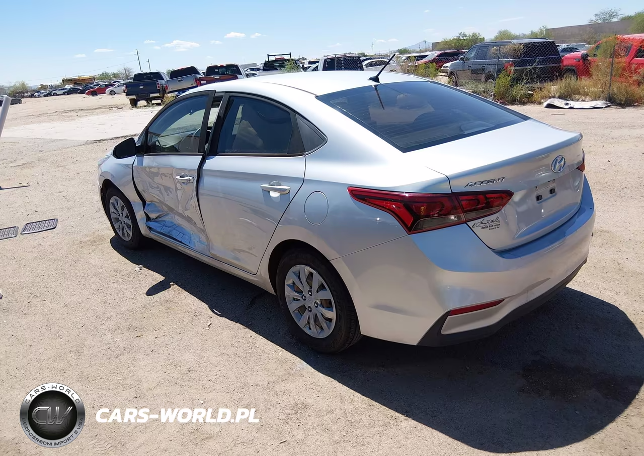2018 Hyundai Accent Se VIN:3KPC24A35JE005825 - 3