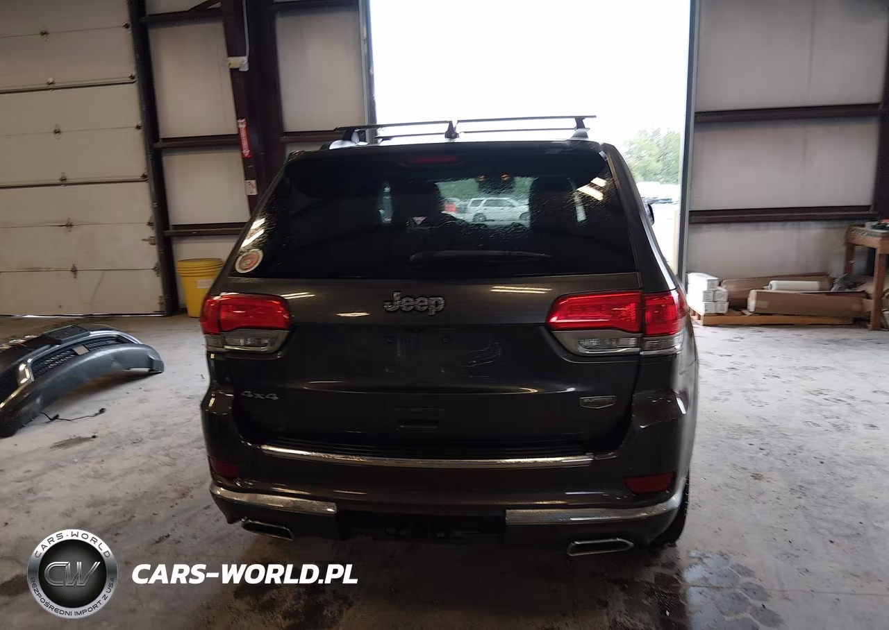 2015 Jeep Grand Cherokee Summit VIN:1C4RJFJG2FC934431 - 17