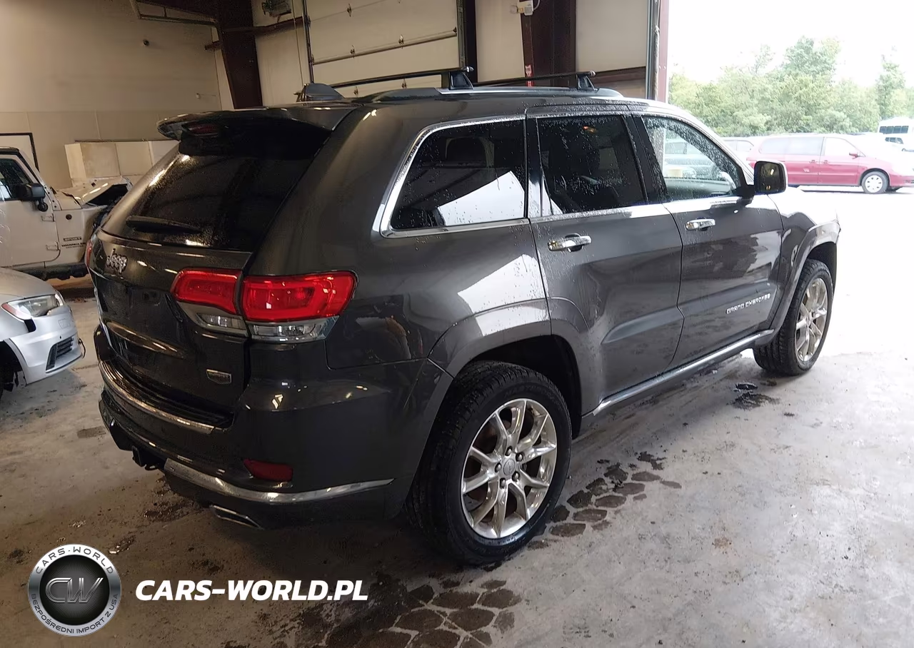 2015 Jeep Grand Cherokee Summit VIN:1C4RJFJG2FC934431 - 4