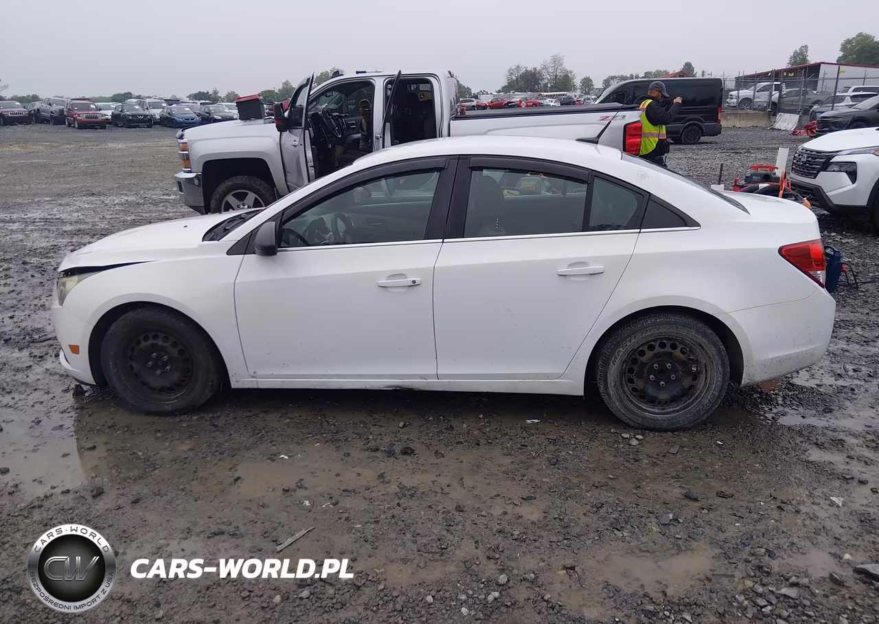 2012 Chevrolet Cruze Ls VIN:1G1PC5SH3C7196963 - 14