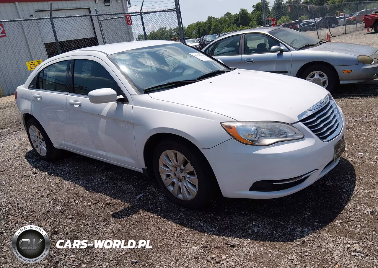 2014 Chrysler 200 Lx – zdjęcie 1 z 13