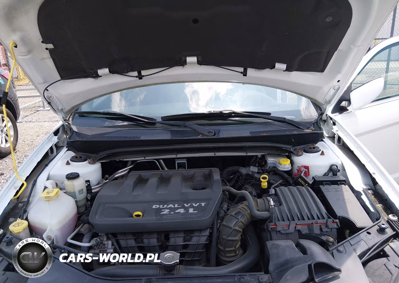 2014 Chrysler 200 Lx VIN:1C3CCBAB0EN213741 - 10
