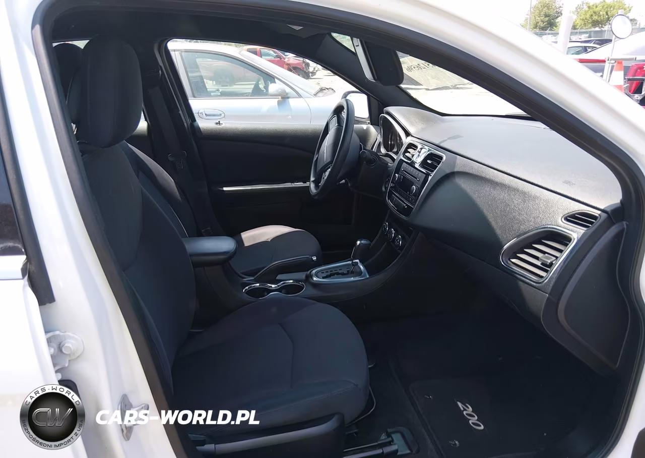 2014 Chrysler 200 Lx VIN:1C3CCBAB0EN213741 - 5