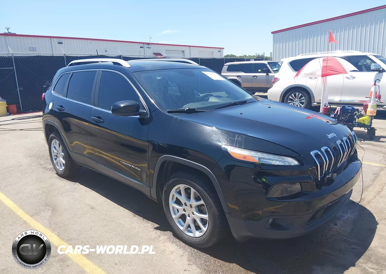 2018 Jeep Cherokee Latitude Plus Fwd