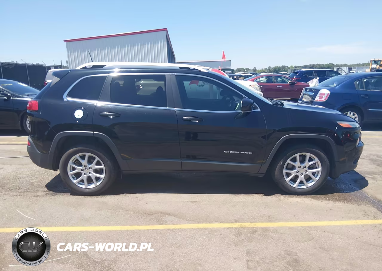 2018 Jeep Cherokee Latitude Plus Fwd VIN:1C4PJLLB0JD511325 - 13