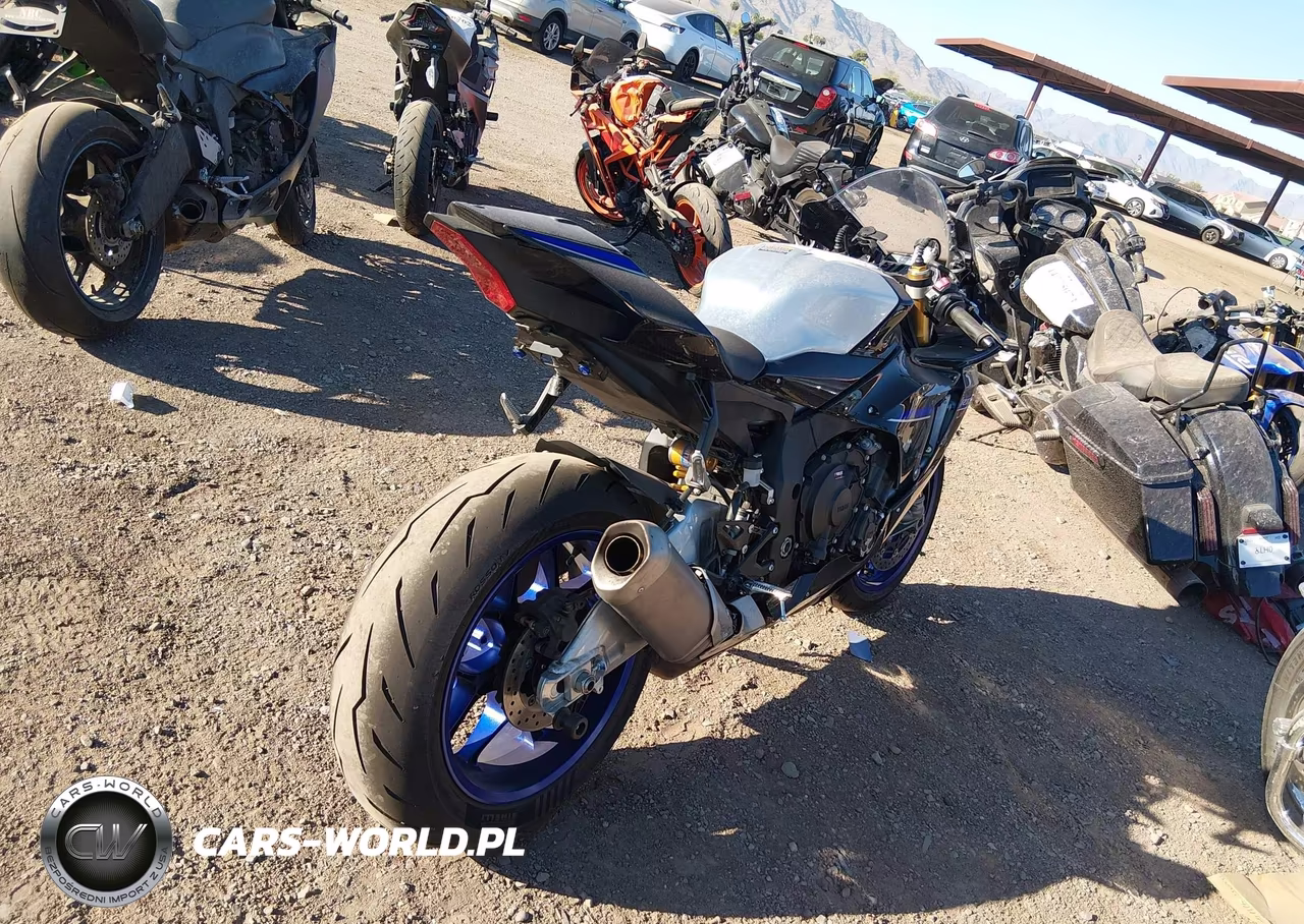 2025 Yamaha Yzf1000 D VIN:JYARNA8E3SA000324 - 4