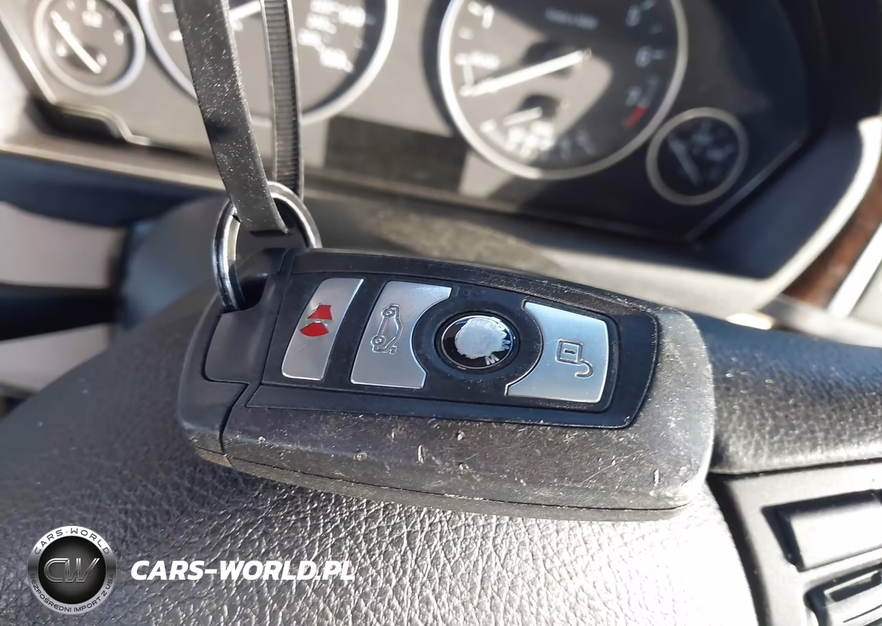 2016 BMW 320I VIN:WBA8E1G50GNU12179 - 11