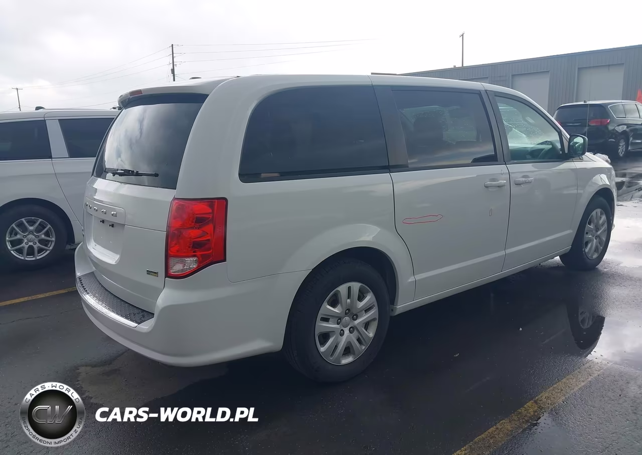 2018 Dodge Grand Caravan Se VIN:2C4RDGBG2JR309961 - 4