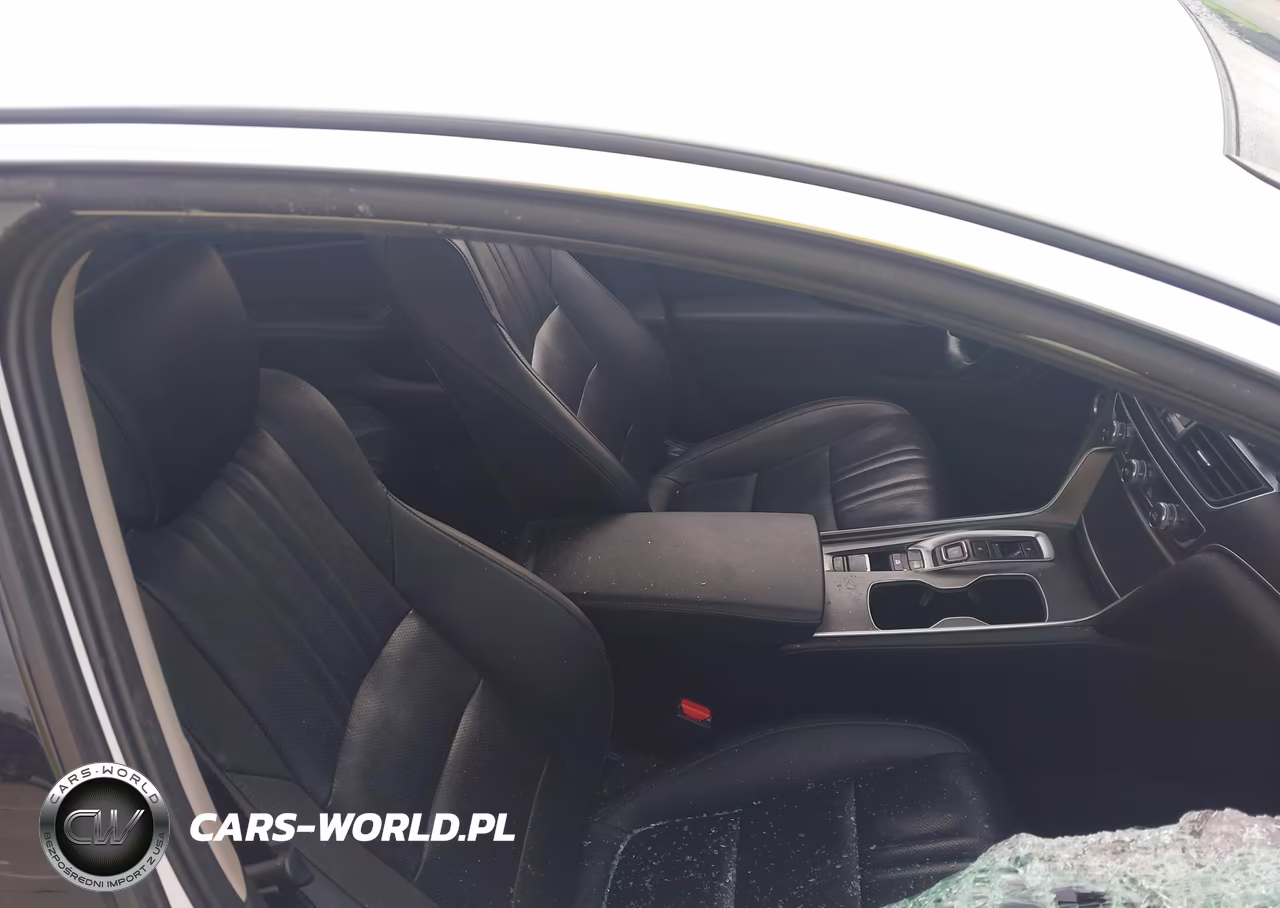 2022 Honda Accord Hybrid Touring VIN:1HGCV3F90NA005207 - 5