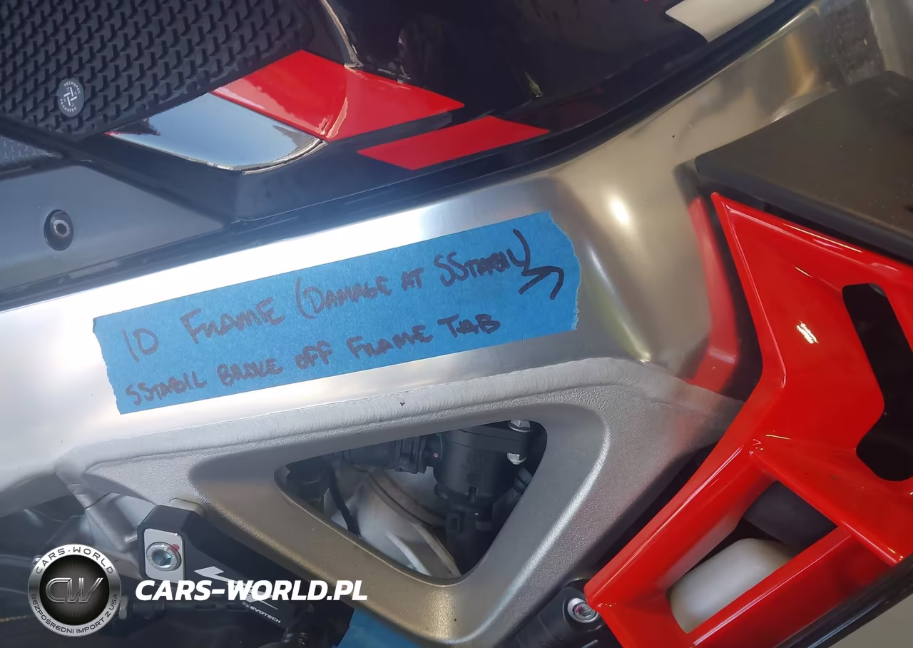 2022 Aprilia Tuono V4 1100 Factory VIN:ZD4KZUB0XNS000302 - 14