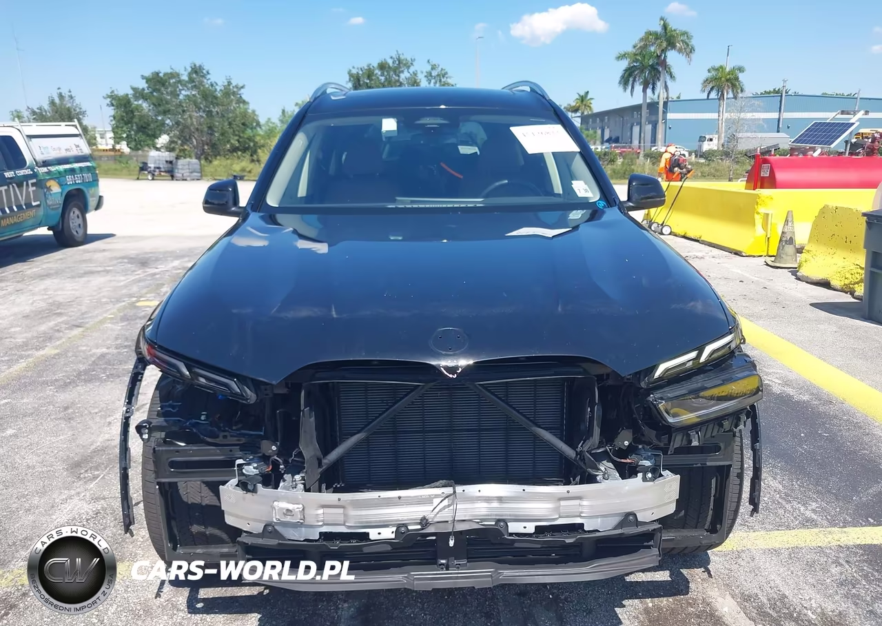 2026 BMW X7 xDrive40I VIN:5UX23EM01T9107208 - 6