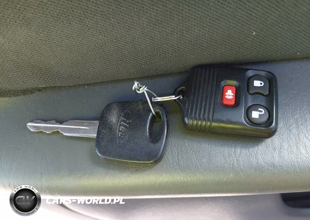 2003 Ford Escape Xlt VIN:1FMYU031X3KA10390 - 11