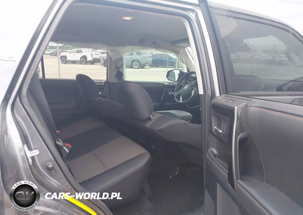 2020 Toyota 4Runner Trd Off Road VIN:JTEBU5JR3L5829705 - 8