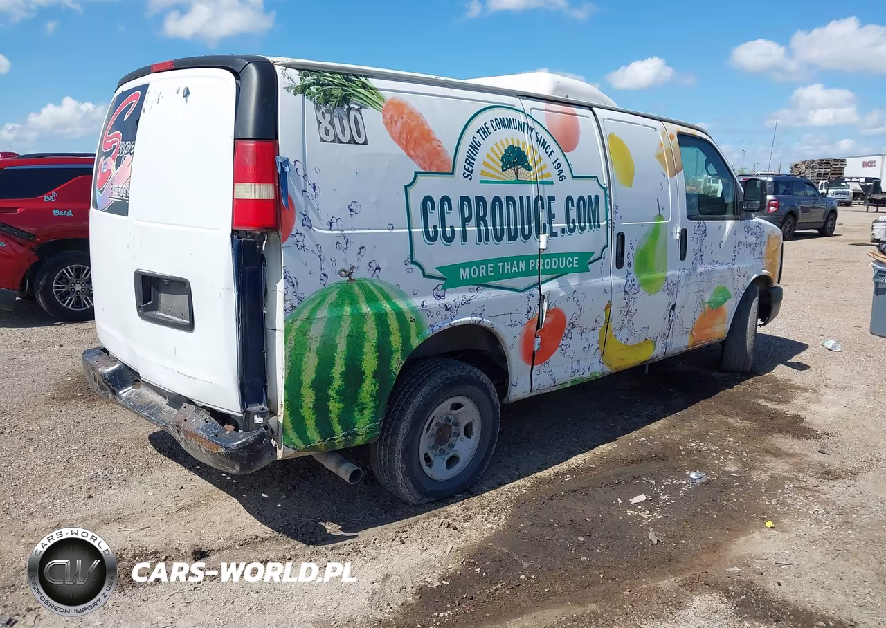 2011 Chevrolet Express 2500 Work Van VIN:1GCWGFFA2B1127371 - 4