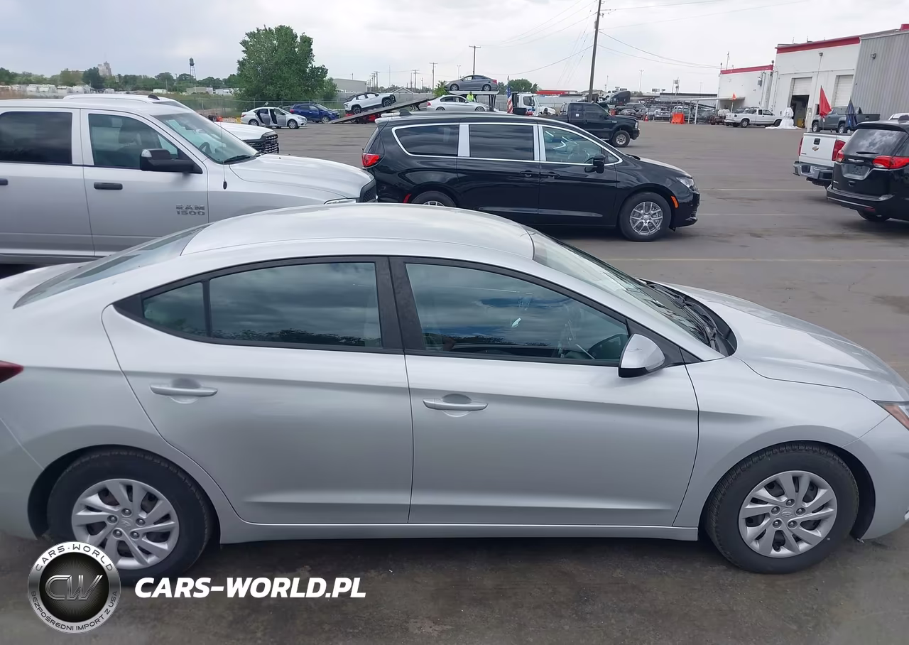 2019 Hyundai Elantra Se VIN:5NPD74LF8KH486731 - 13