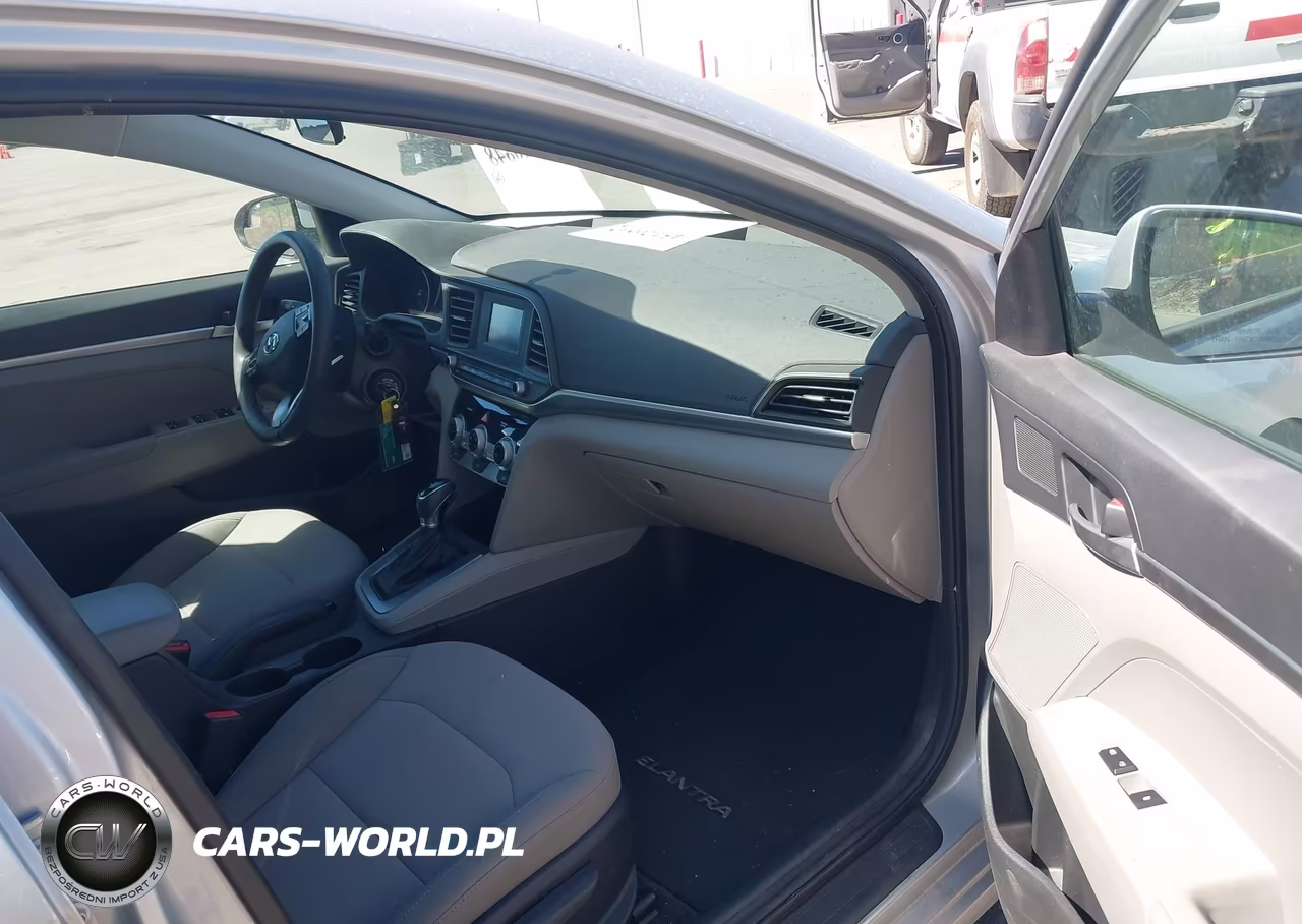 2019 Hyundai Elantra Se VIN:5NPD74LF8KH486731 - 5