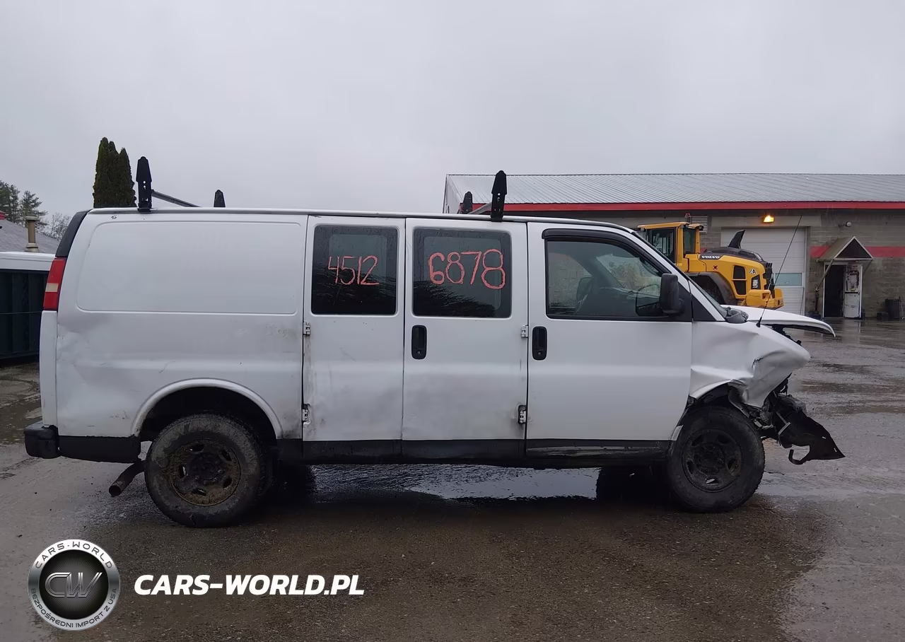 2013 Chevrolet Express 2500 Work Van VIN:1GCWGFBA7D1105438 - 14