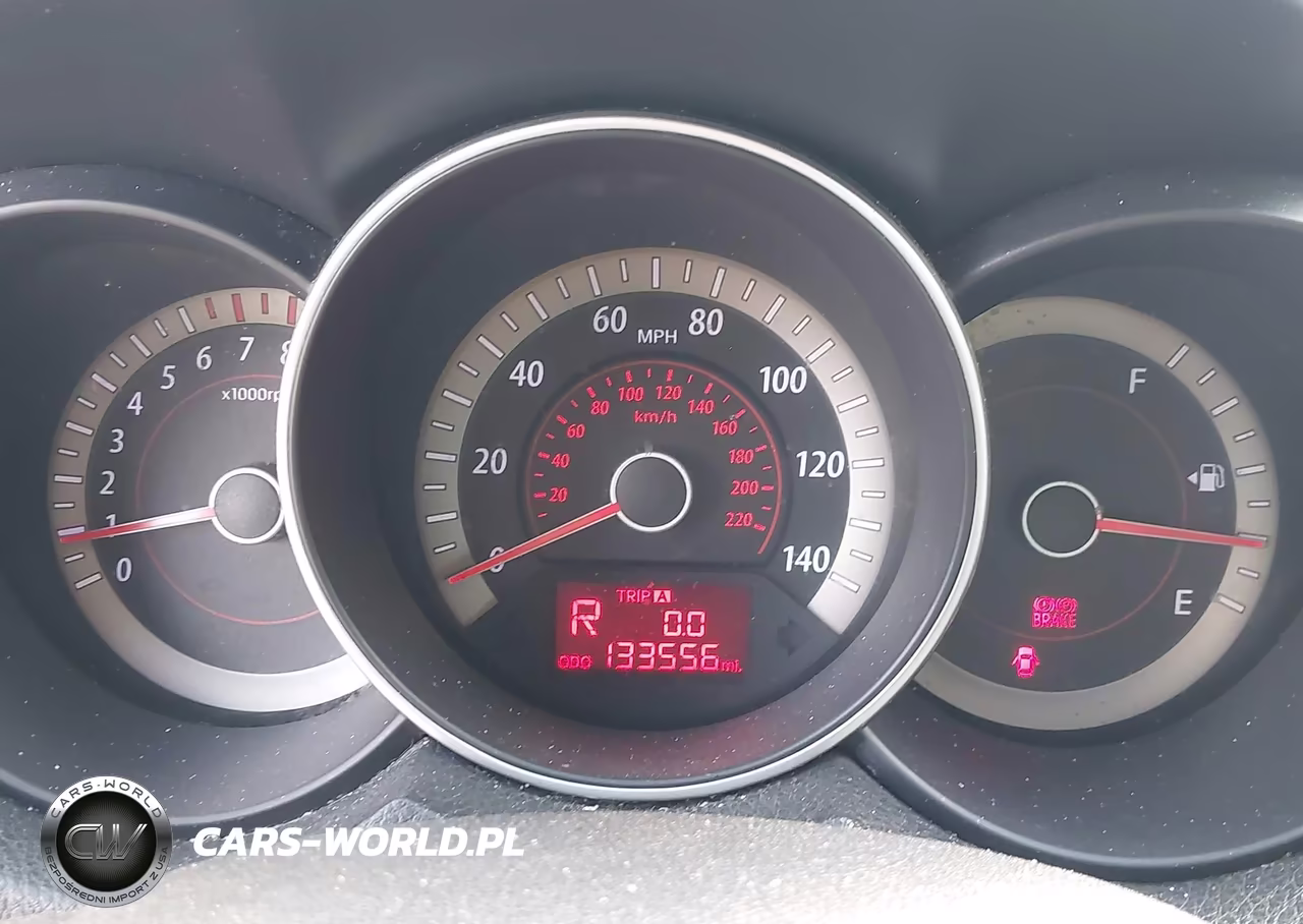 2012 Kia Forte Lx VIN:KNAFT4A26C5592808 - 7