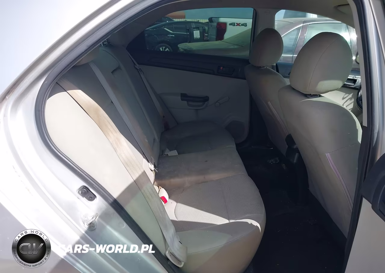 2012 Kia Forte Lx VIN:KNAFT4A26C5592808 - 8