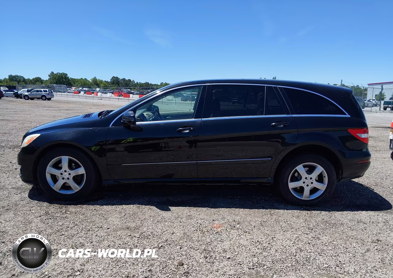 2011 Mercedes-Benz R 350 4Matic VIN:4JGCB6FE3BA117898 - 14