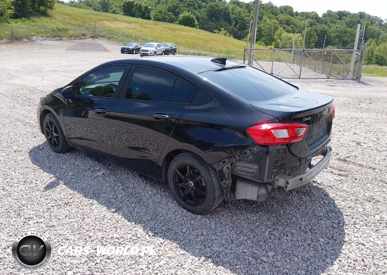 2017 Chevrolet Cruze Ls Manual VIN:1G1BB5SM2H7224141 - 3