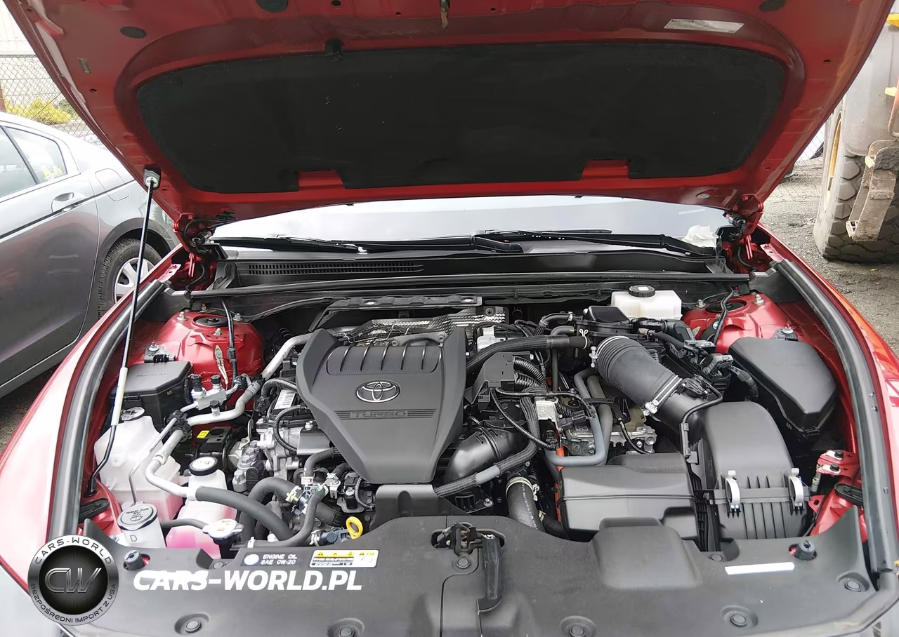 2023 Toyota Crown Platinum VIN:JTDAFAAF7P3004048 - 10
