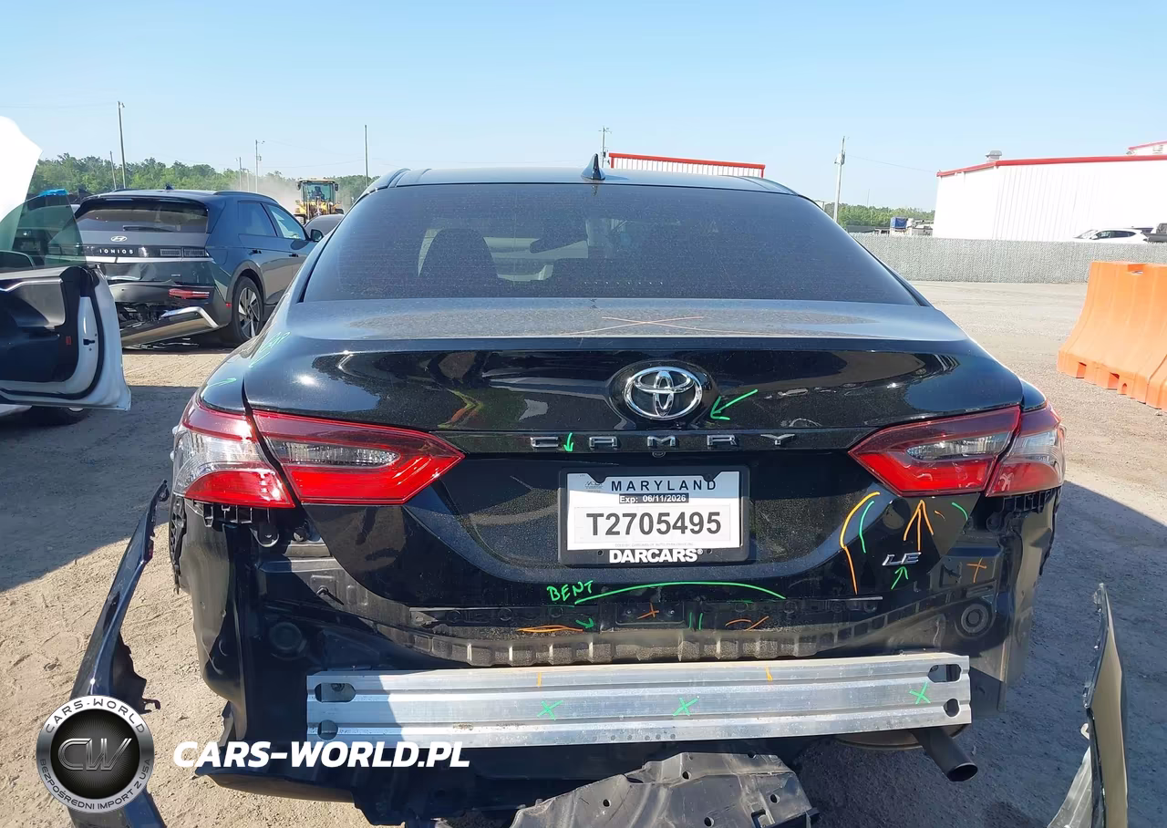 2024 Toyota Camry Le VIN:4T1C11AK1RU222175 - 17