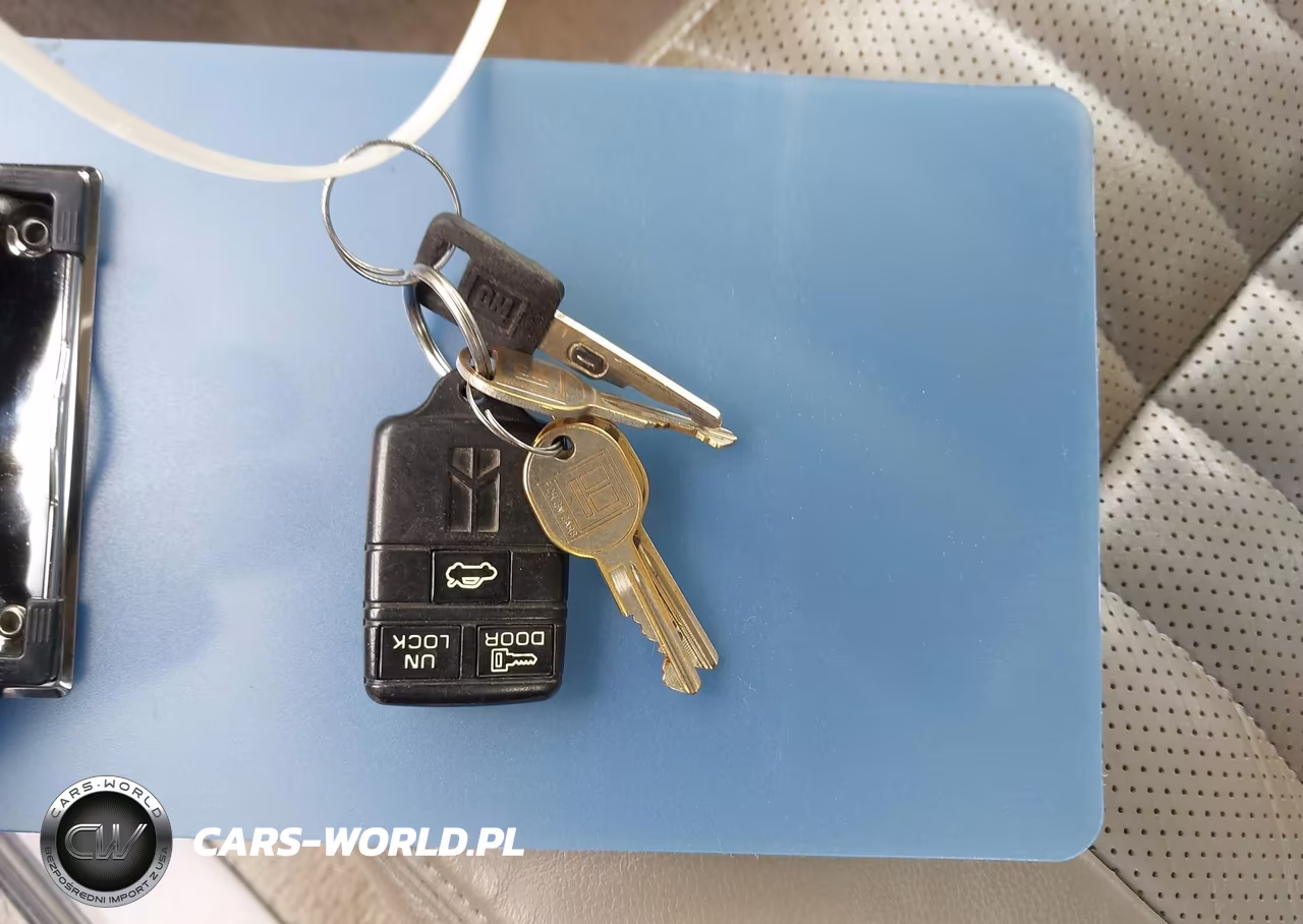1996 Chevrolet Caprice - Impala Classic Ss VIN:1G1BL52P3TR136347 - 11