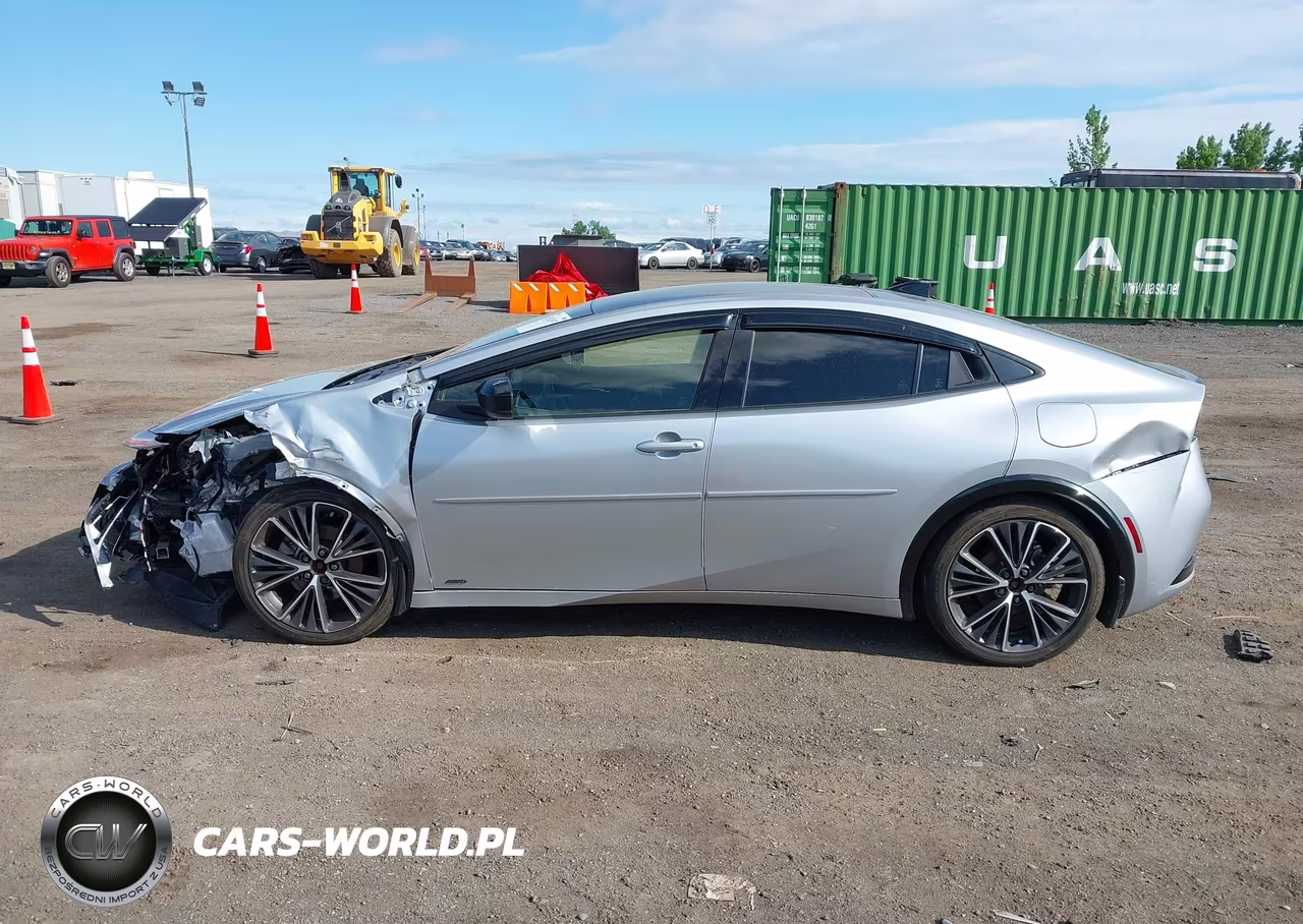 2024 Toyota Prius Xle Awd-E VIN:JTDADABU8R3014433 - 14