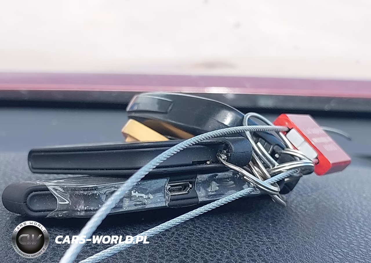 2018 Toyota Camry Le VIN:4T1B11HK7JU505296 - 11