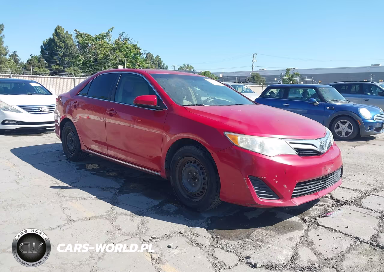 Główne zdjęcie 2012 Toyota Camry Le