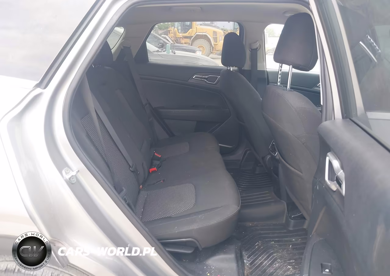 2023 Kia Sportage Lx VIN:KNDPUCAF7P7084116 - 8