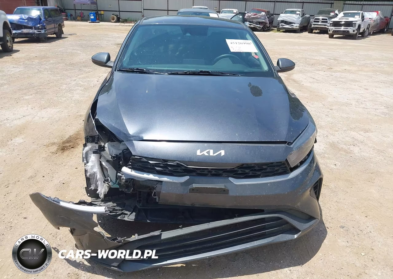 2022 Kia Forte Lxs VIN:3KPF24AD4NE480684 - 6