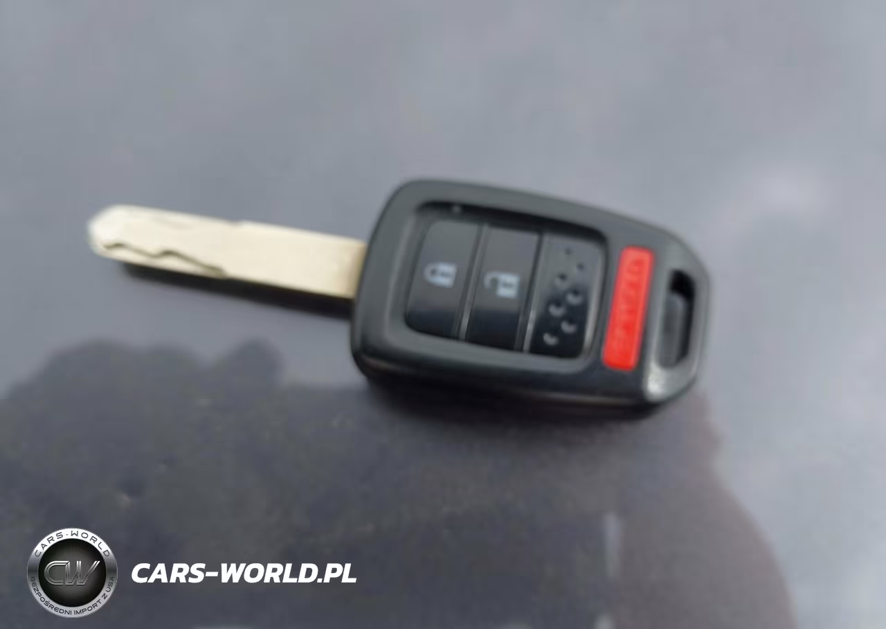 2018 Honda Fit Sport VIN:3HGGK5H65JM702717 - 11