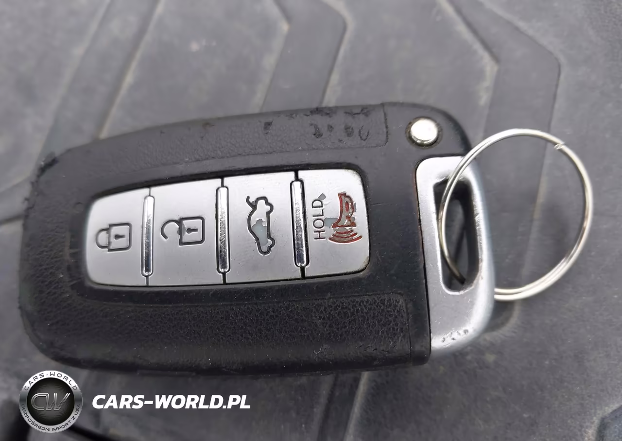 2010 Hyundai Genesis 3.8 VIN:KMHGC4DE4AU081464 - 11