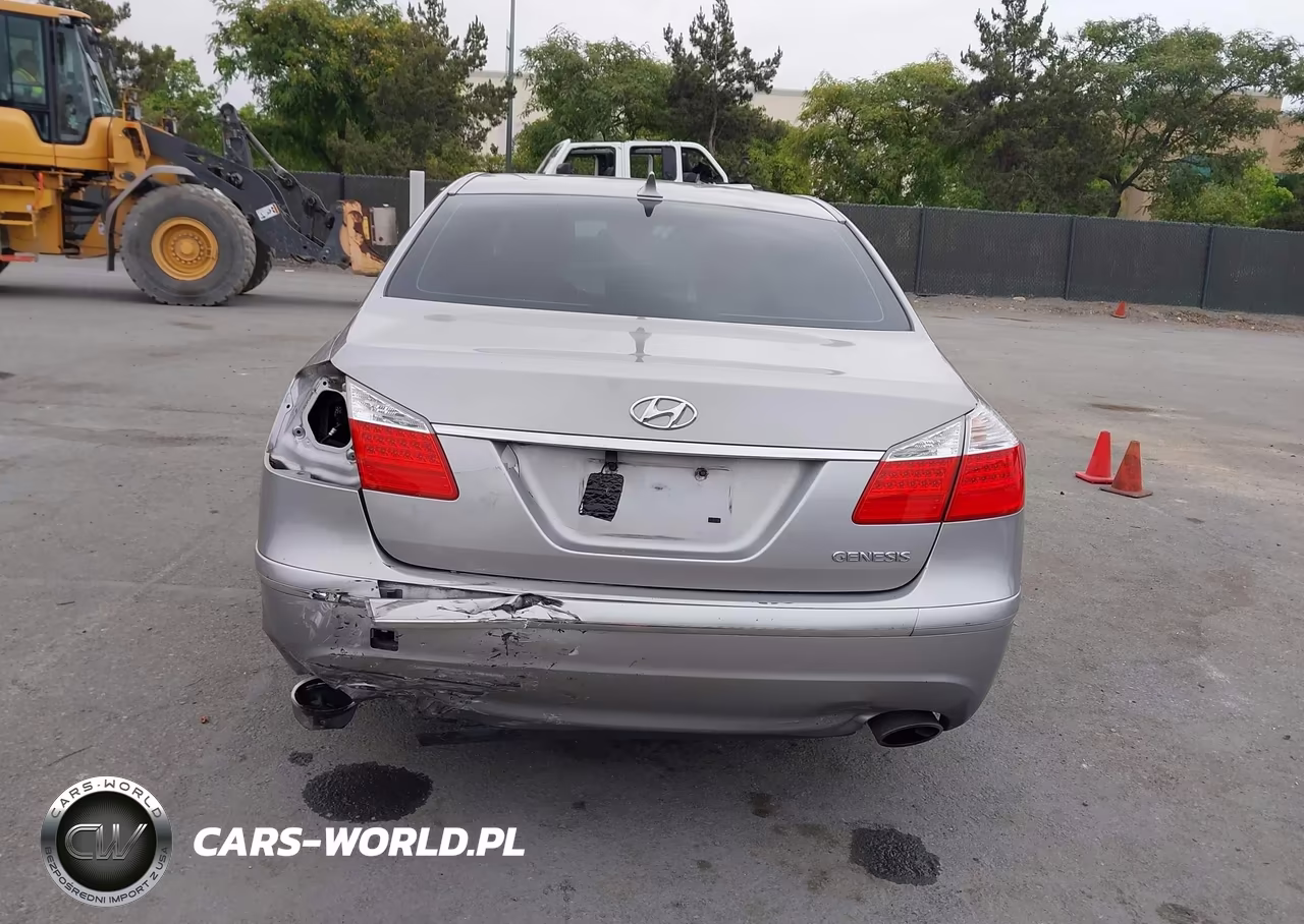 2010 Hyundai Genesis 3.8 VIN:KMHGC4DE4AU081464 - 17