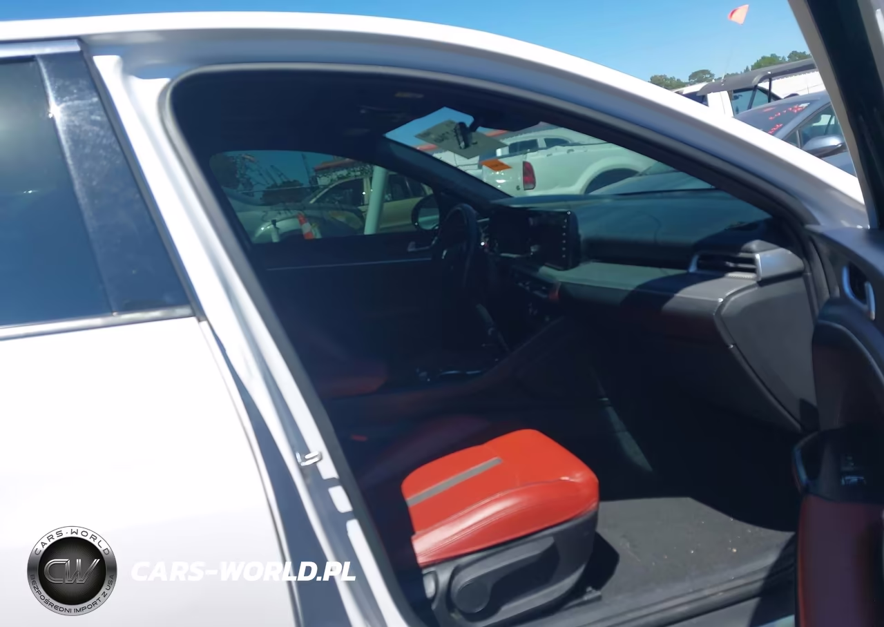 2023 Kia K5 Gt-Line VIN:5XXG64J28PG180390 - 5