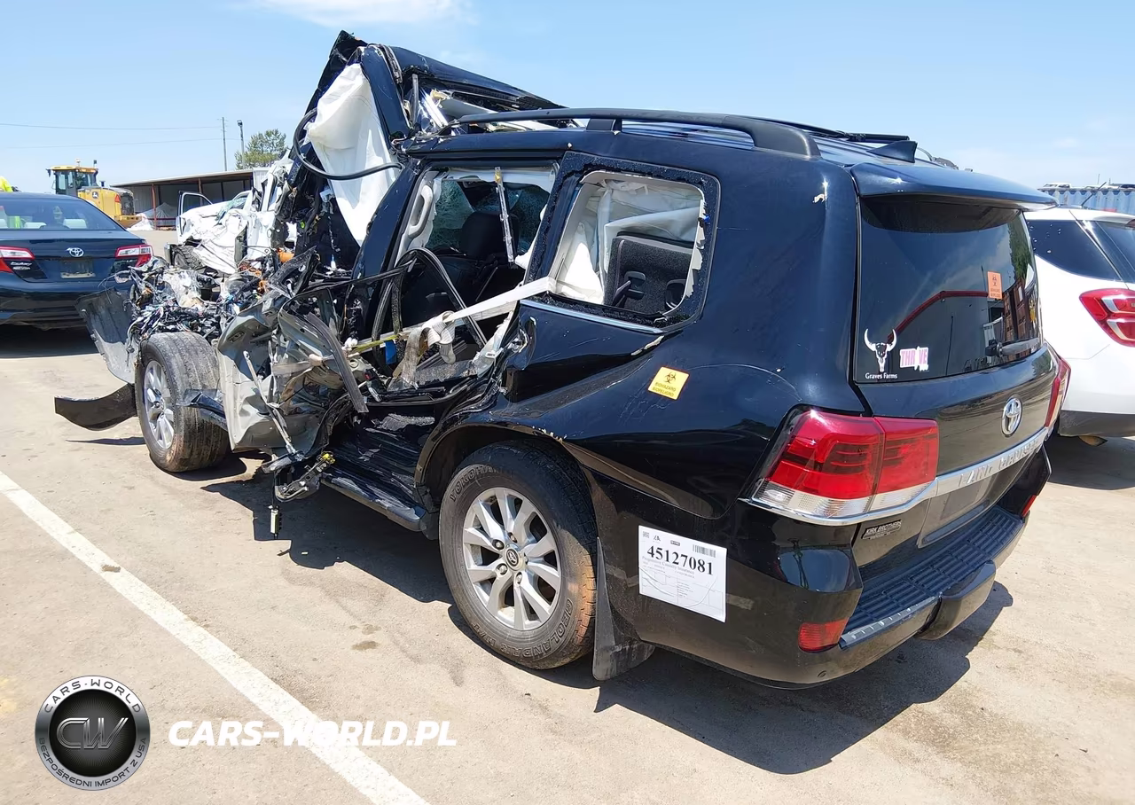 2016 Toyota Land Cruiser V8 VIN:JTMCY7AJ2G4038158 - 3