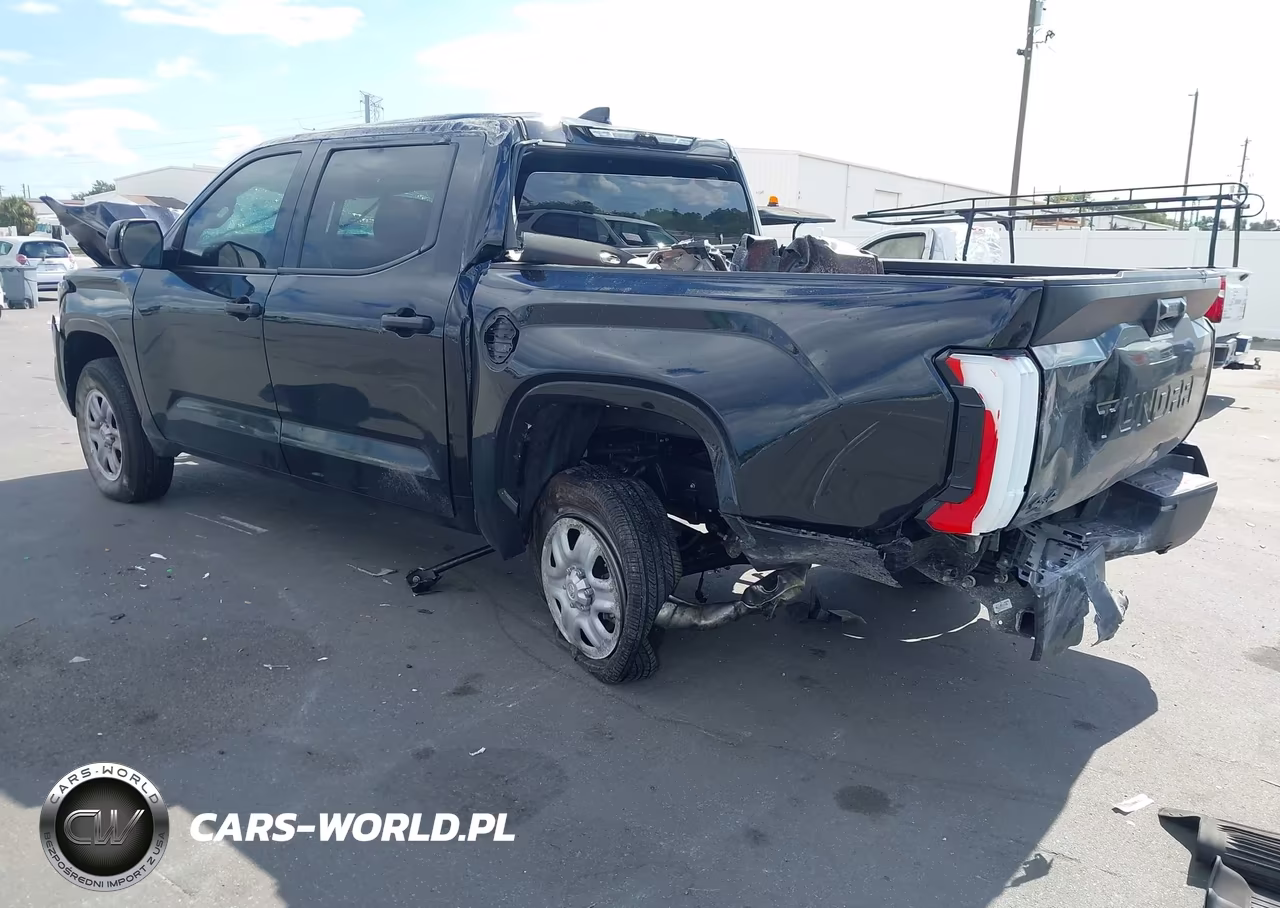 2025 Toyota Tundra Sr VIN:5TFKB5DB4SX305717 - 3