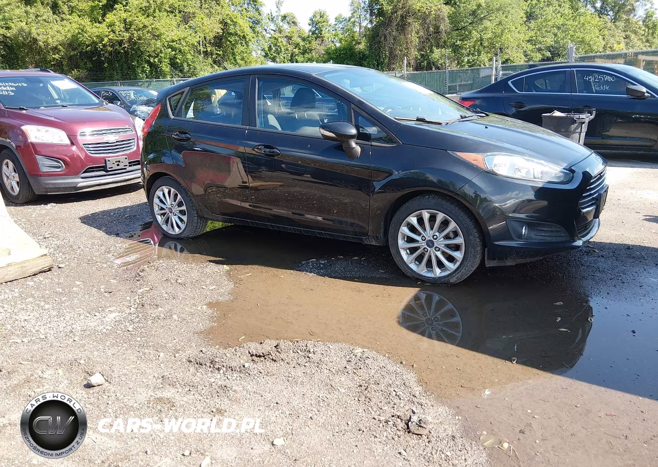Główne zdjęcie 2014 Ford Fiesta Se